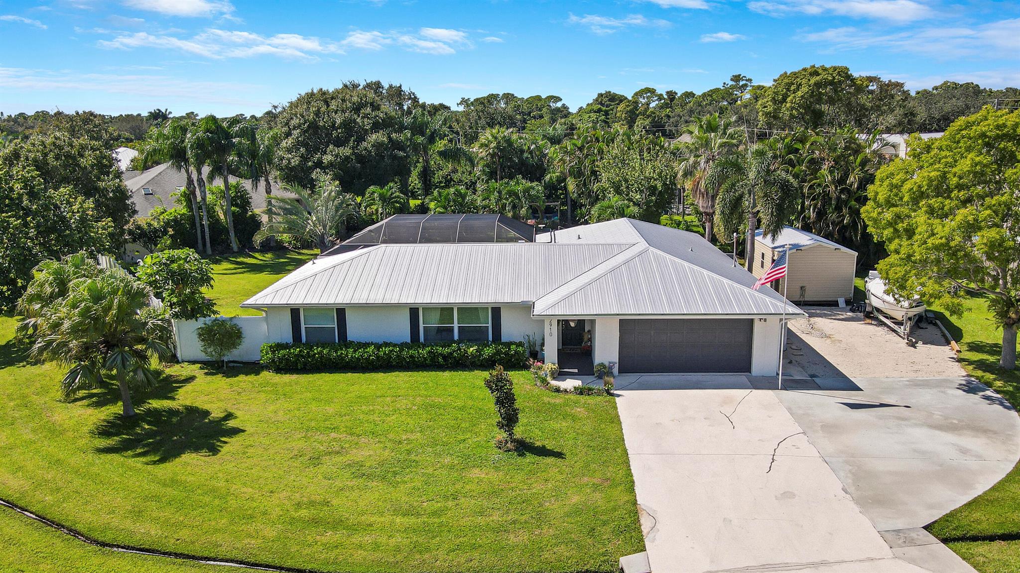 2910 SE Cates Circle