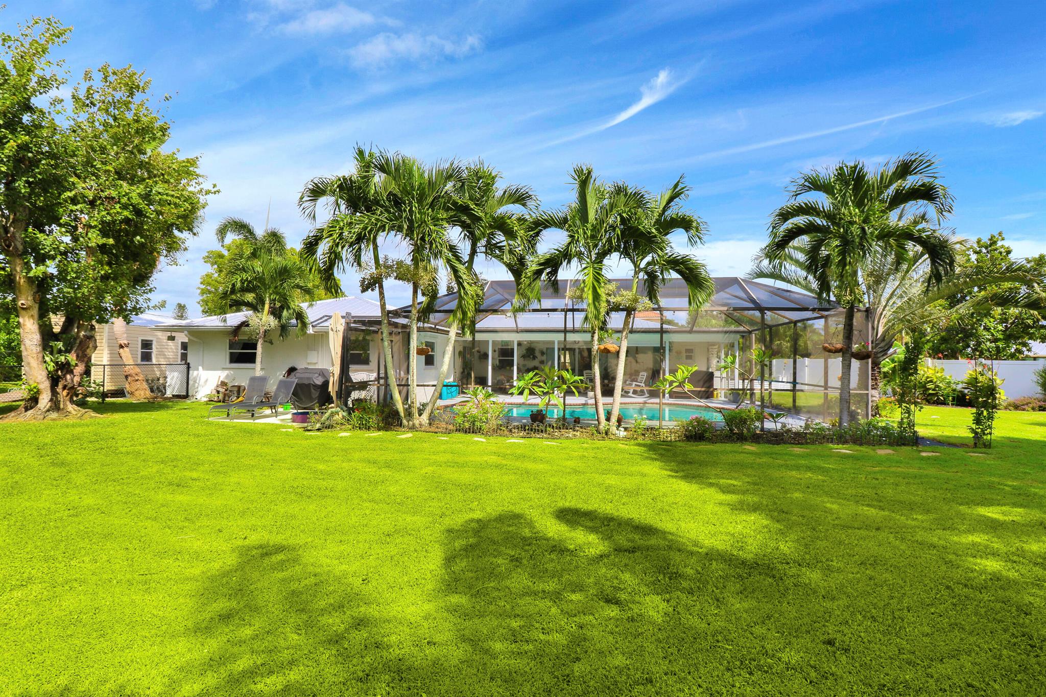 2910 SE Cates Circle