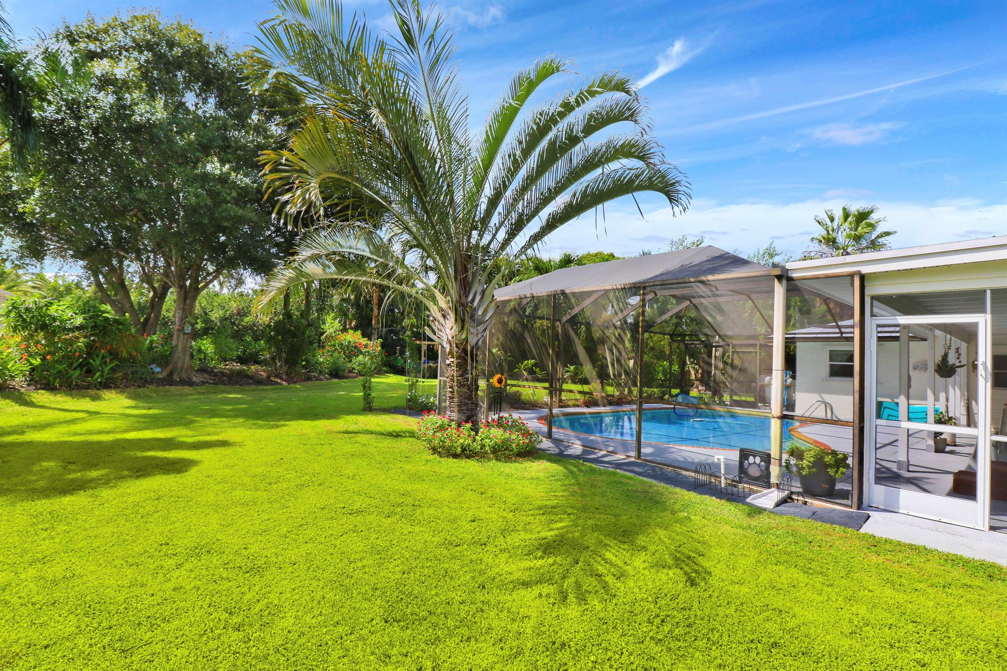 2910 SE Cates Circle