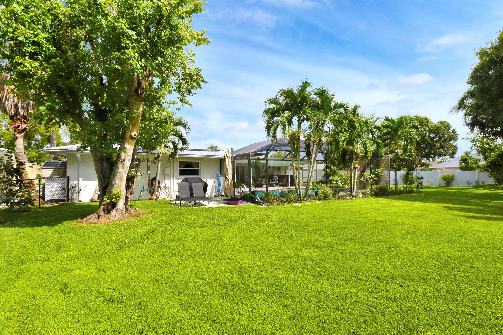 2910 SE Cates Circle