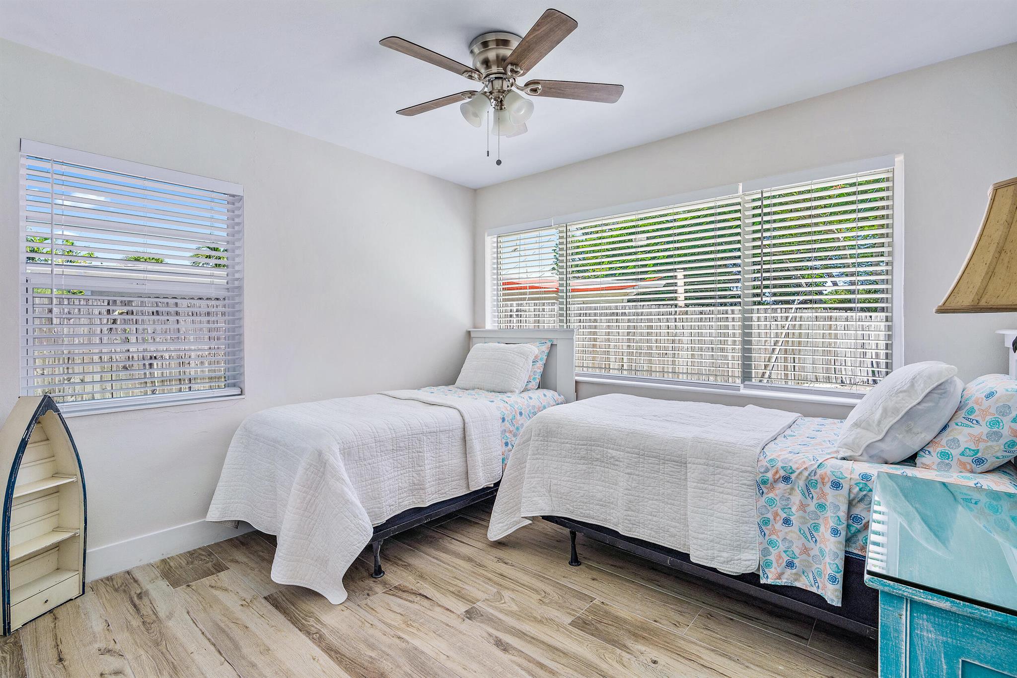 805 Alamanda Drive