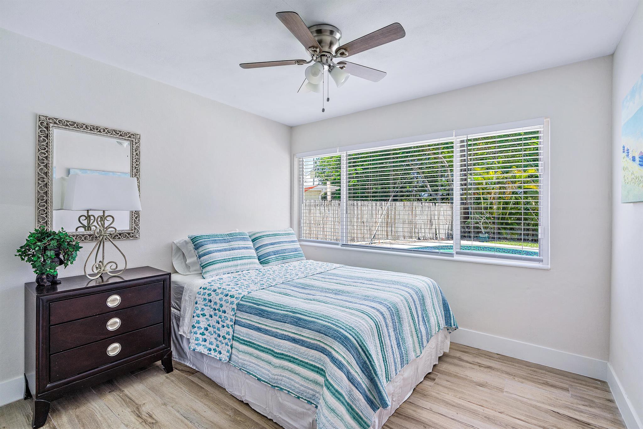 805 Alamanda Drive
