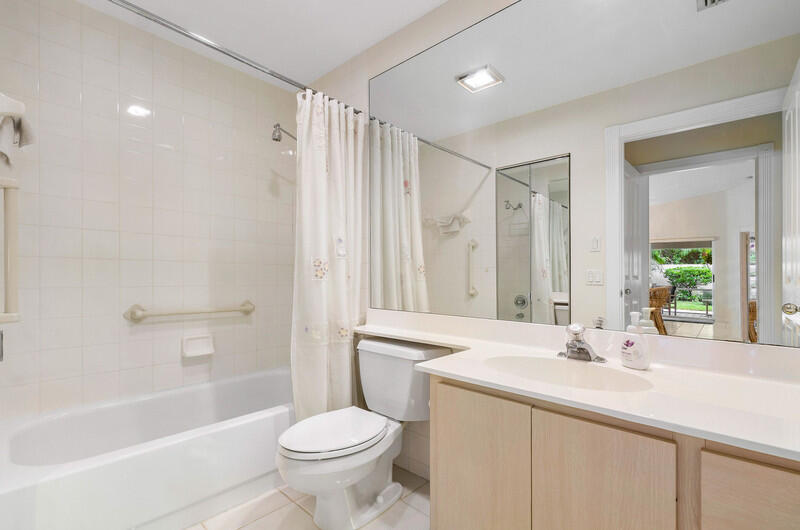 8302 Old Forest Road, Palm Beach Gardens