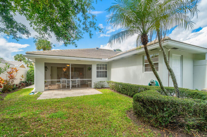 8302 Old Forest Road, Palm Beach Gardens