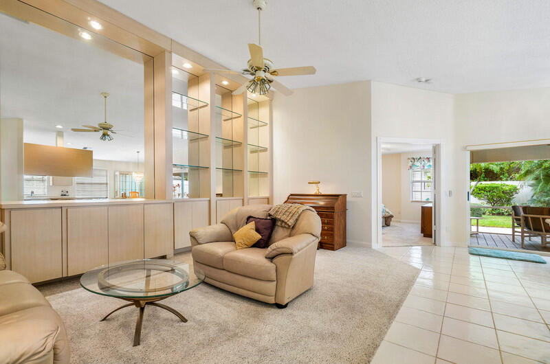 8302 Old Forest Road, Palm Beach Gardens