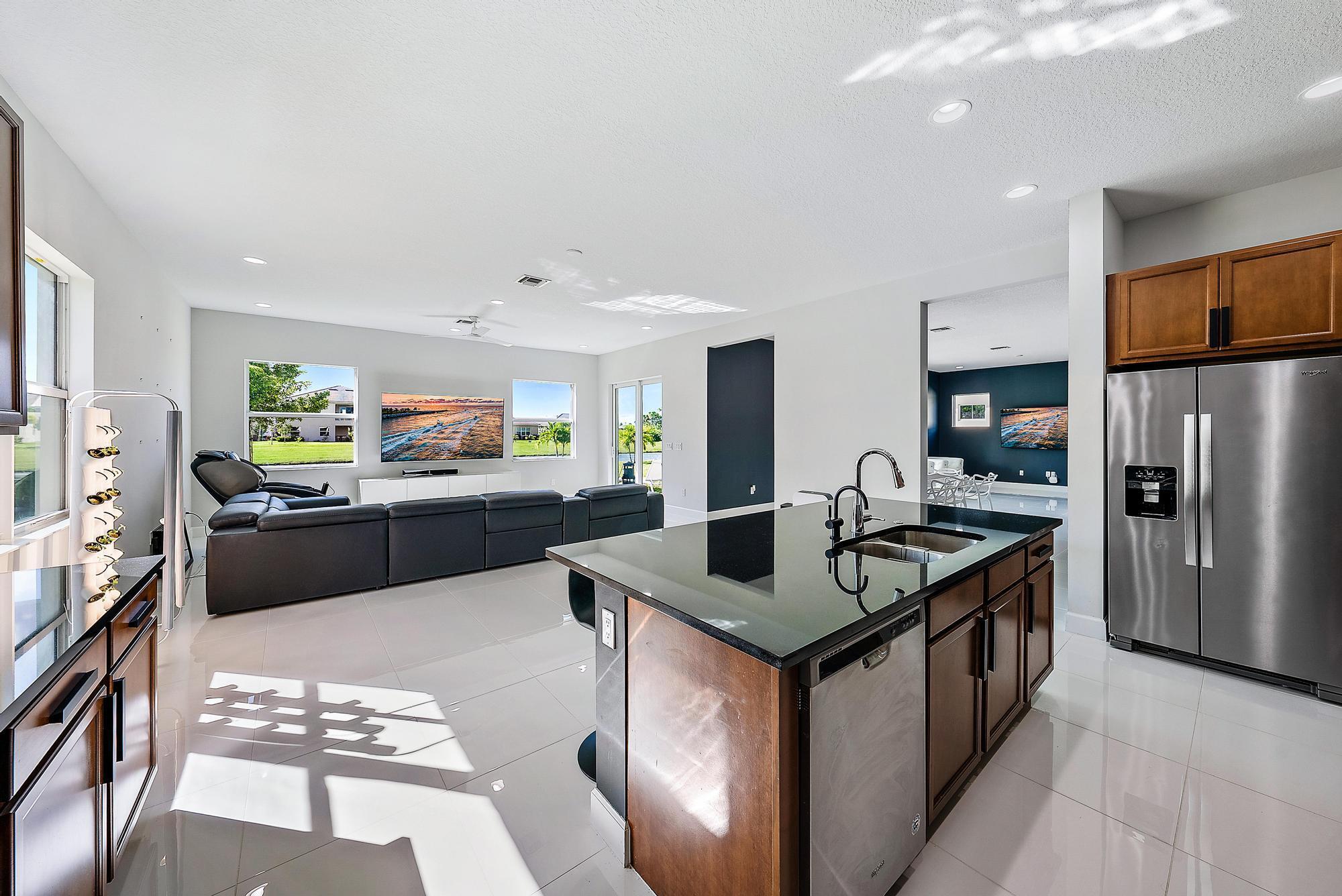 15888 Meadowlark Court