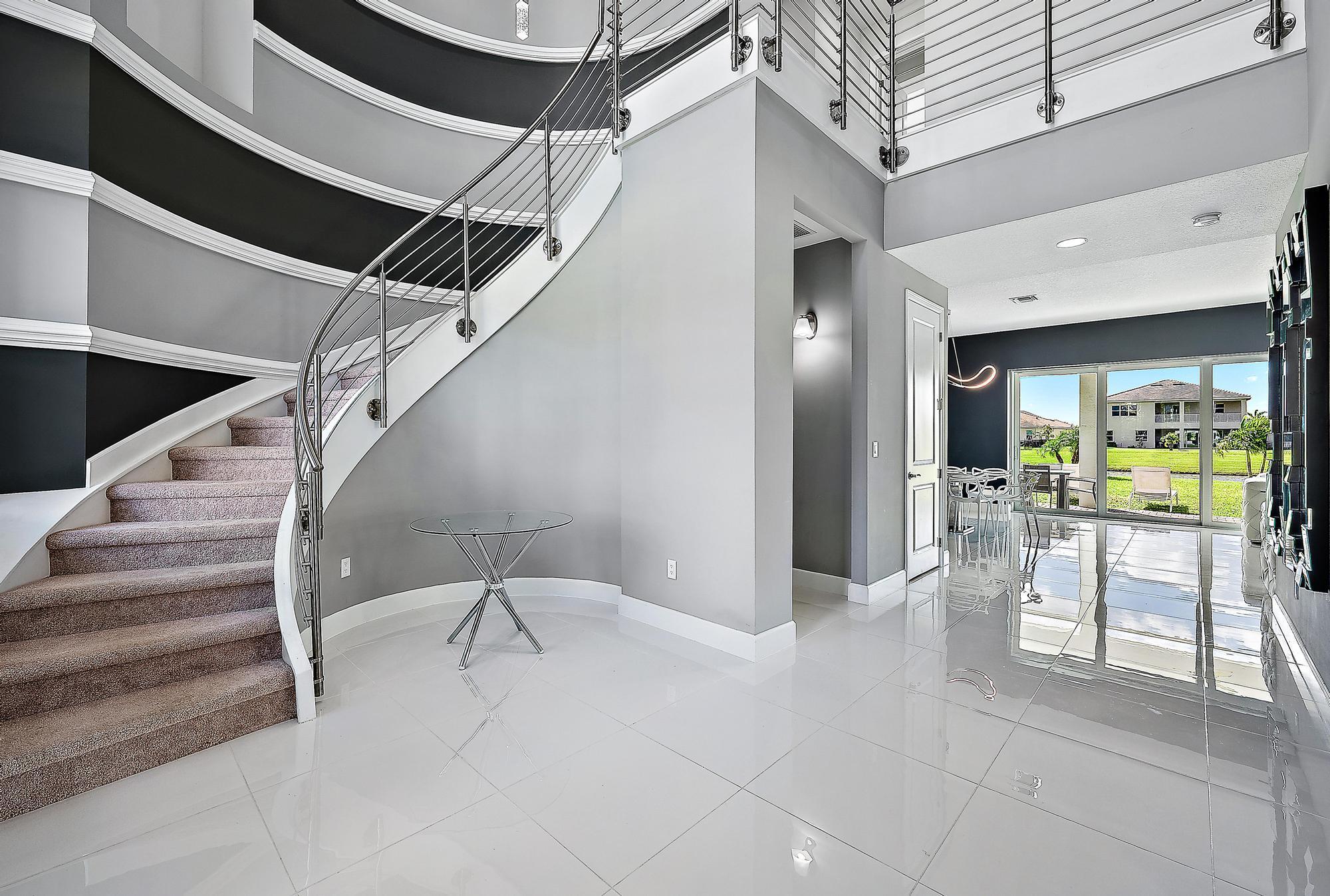 15888 Meadowlark Court