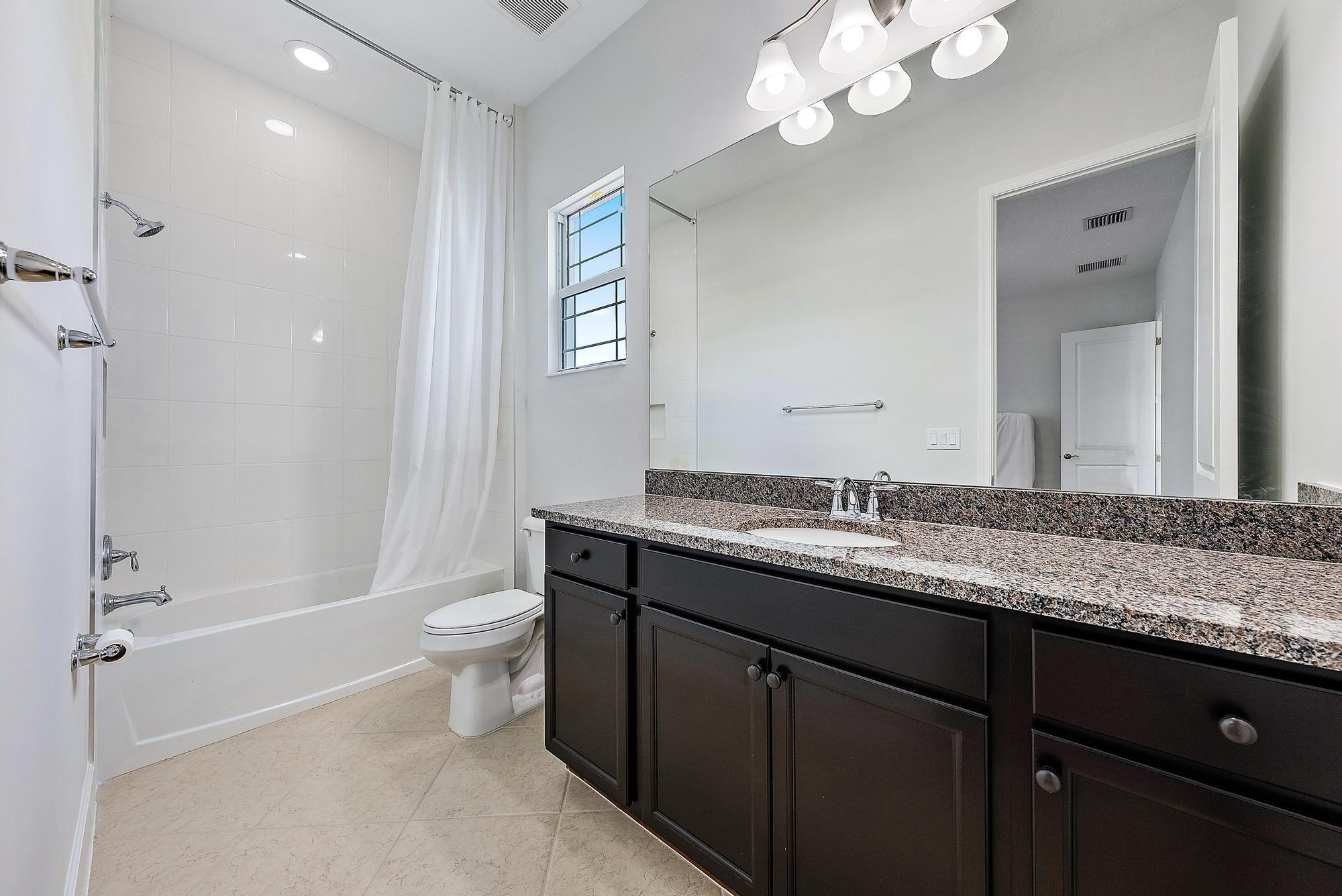 15888 Meadowlark Court