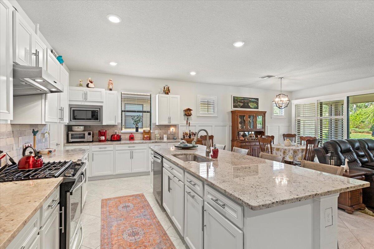 425 SE Bancroft Court