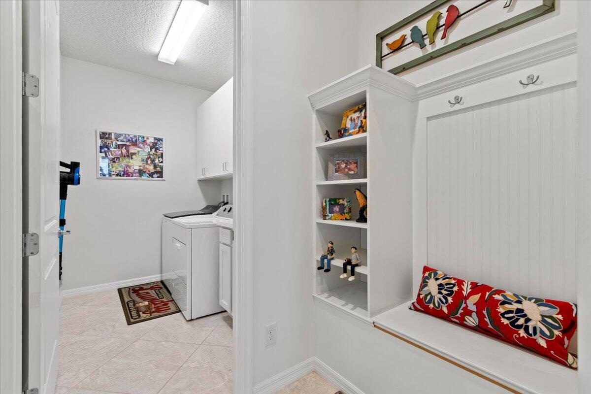 425 SE Bancroft Court