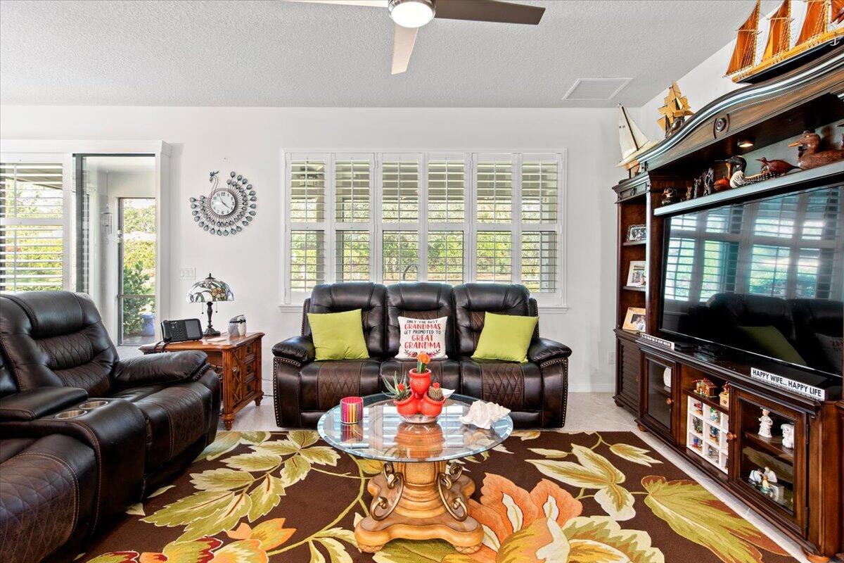 425 SE Bancroft Court