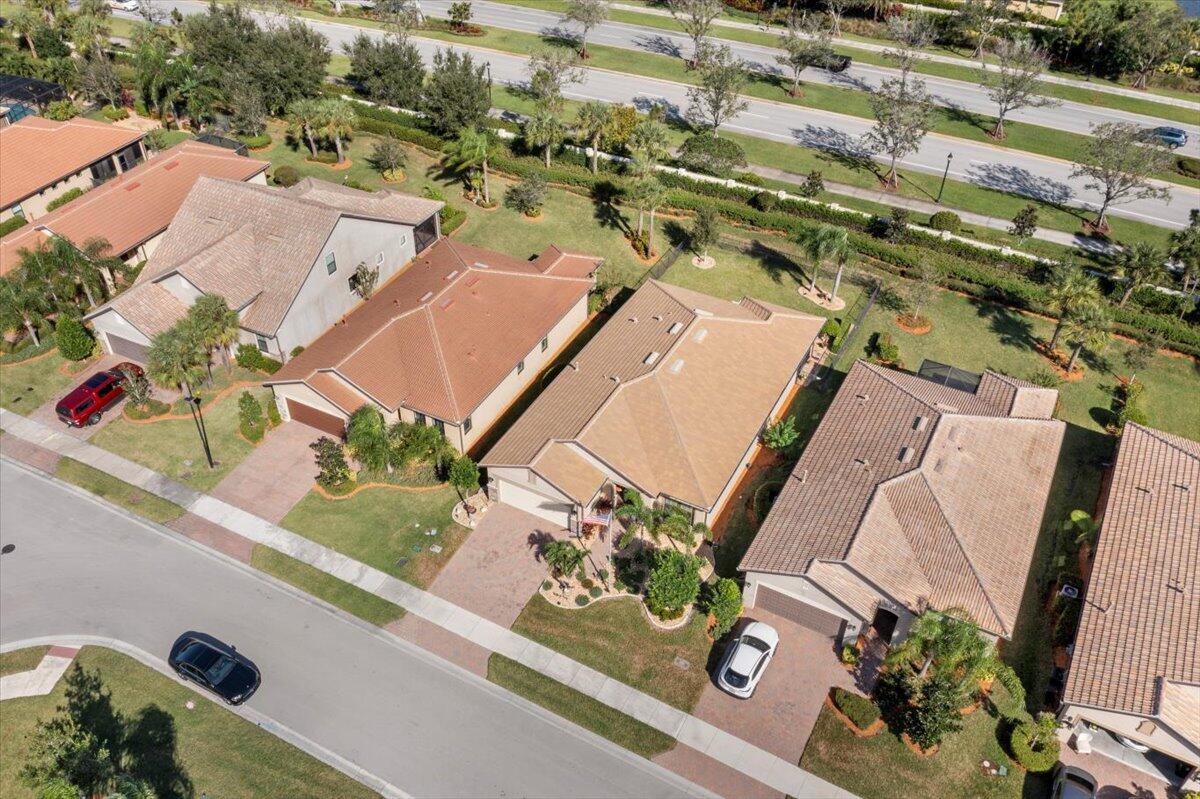 181 SE Courances Drive