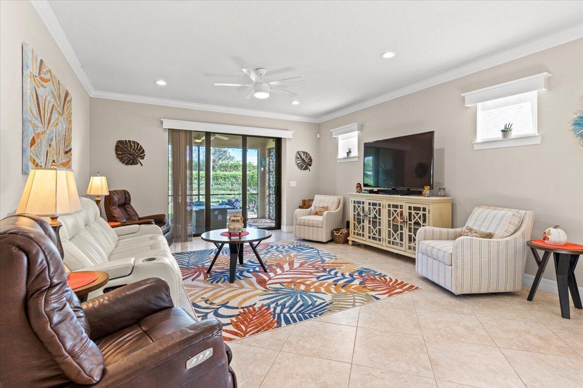 181 SE Courances Drive