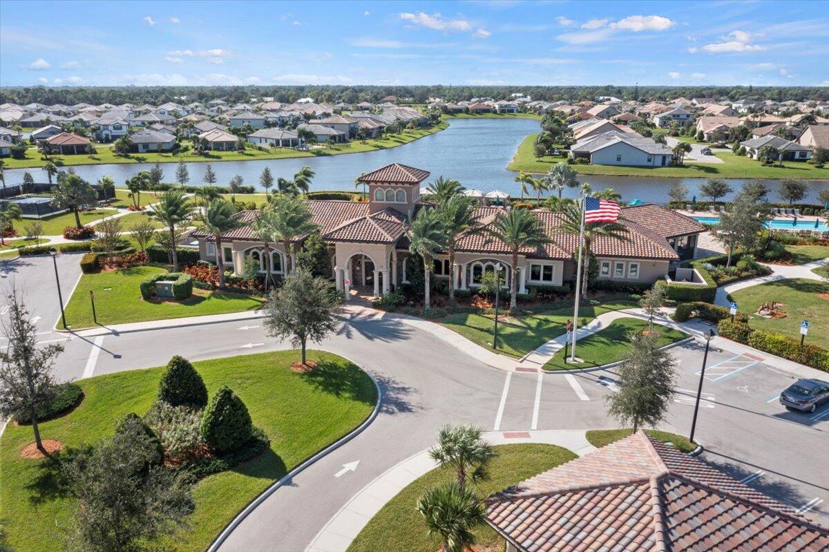 181 SE Courances Drive
