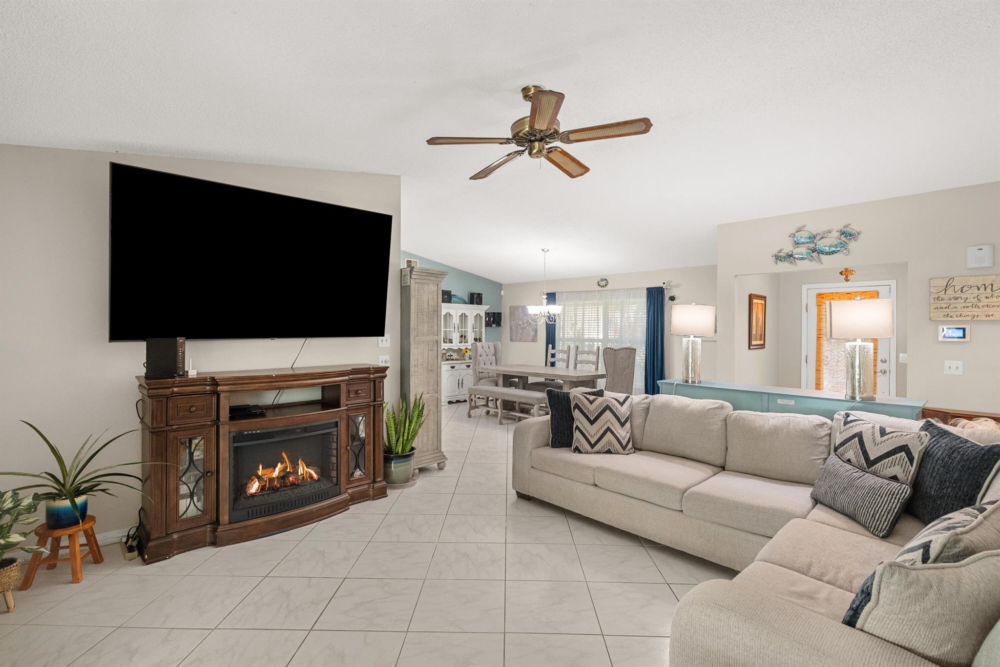 1950 SE Floresta Drive
