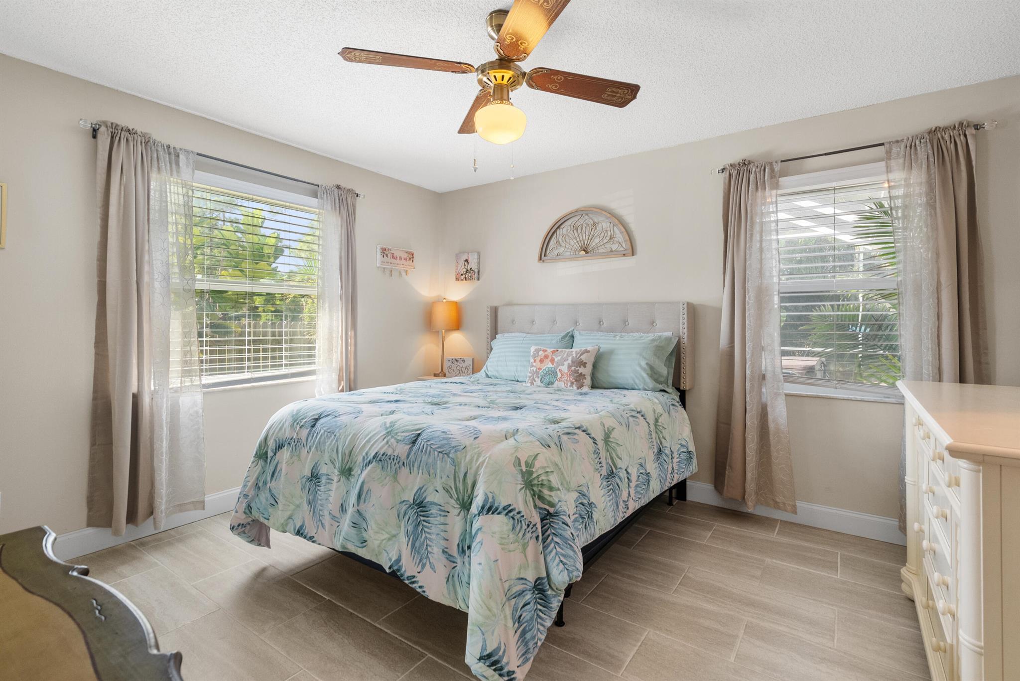 1950 SE Floresta Drive