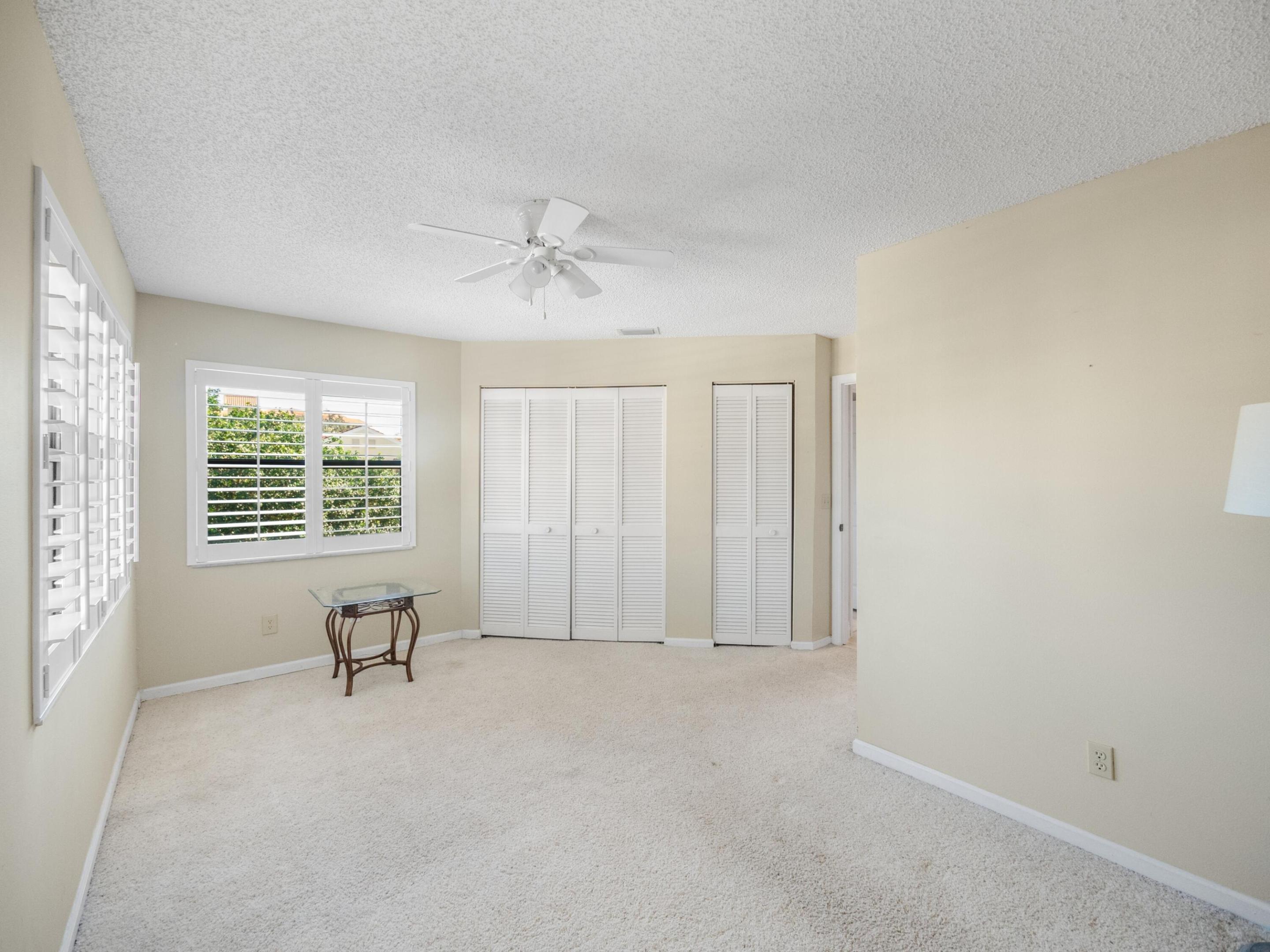 15 Uno Lago Drive 15
