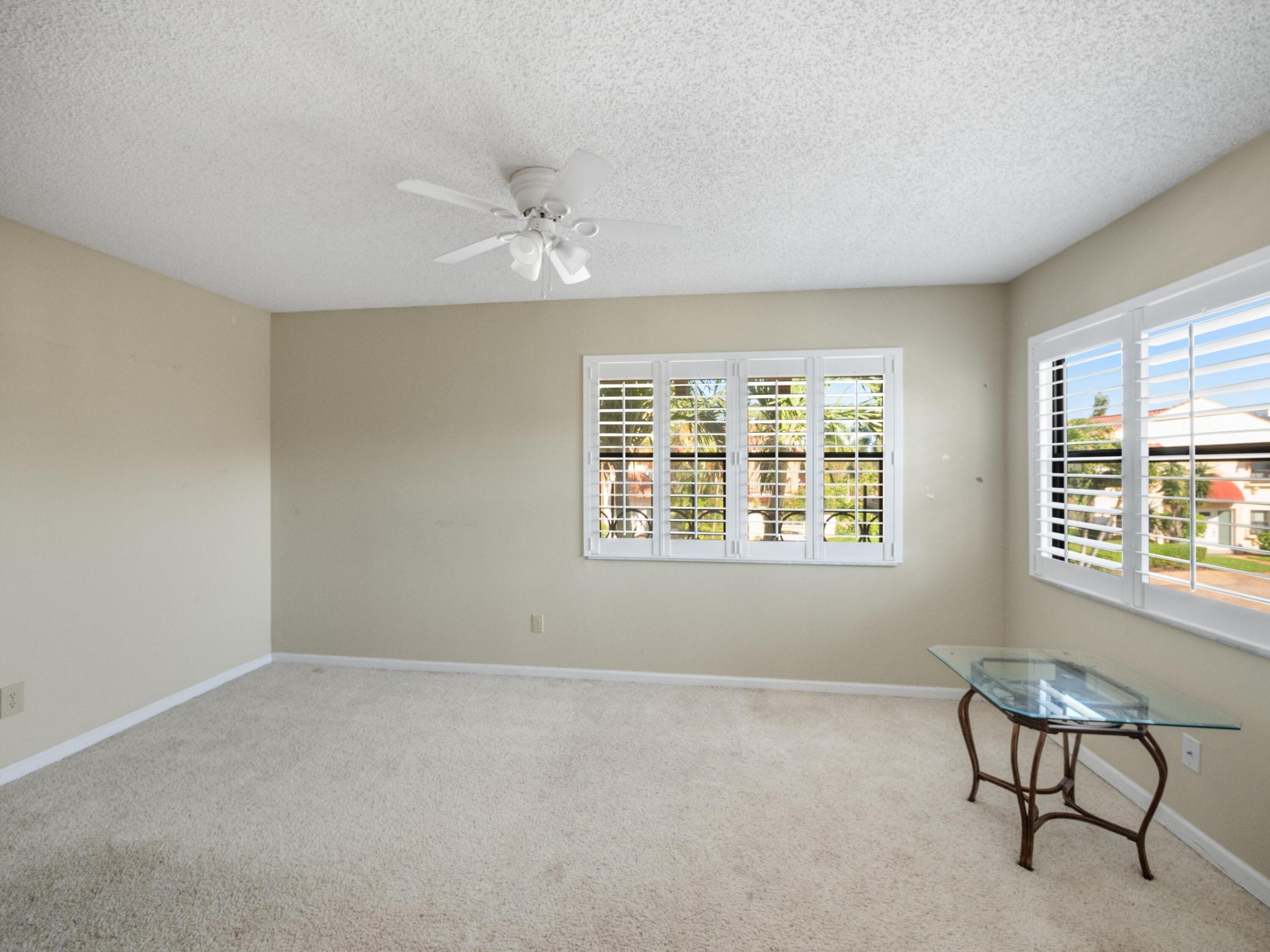 15 Uno Lago Drive 15