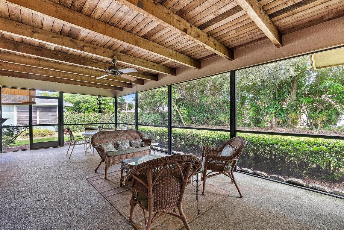 7893 SE Lexington Avenue