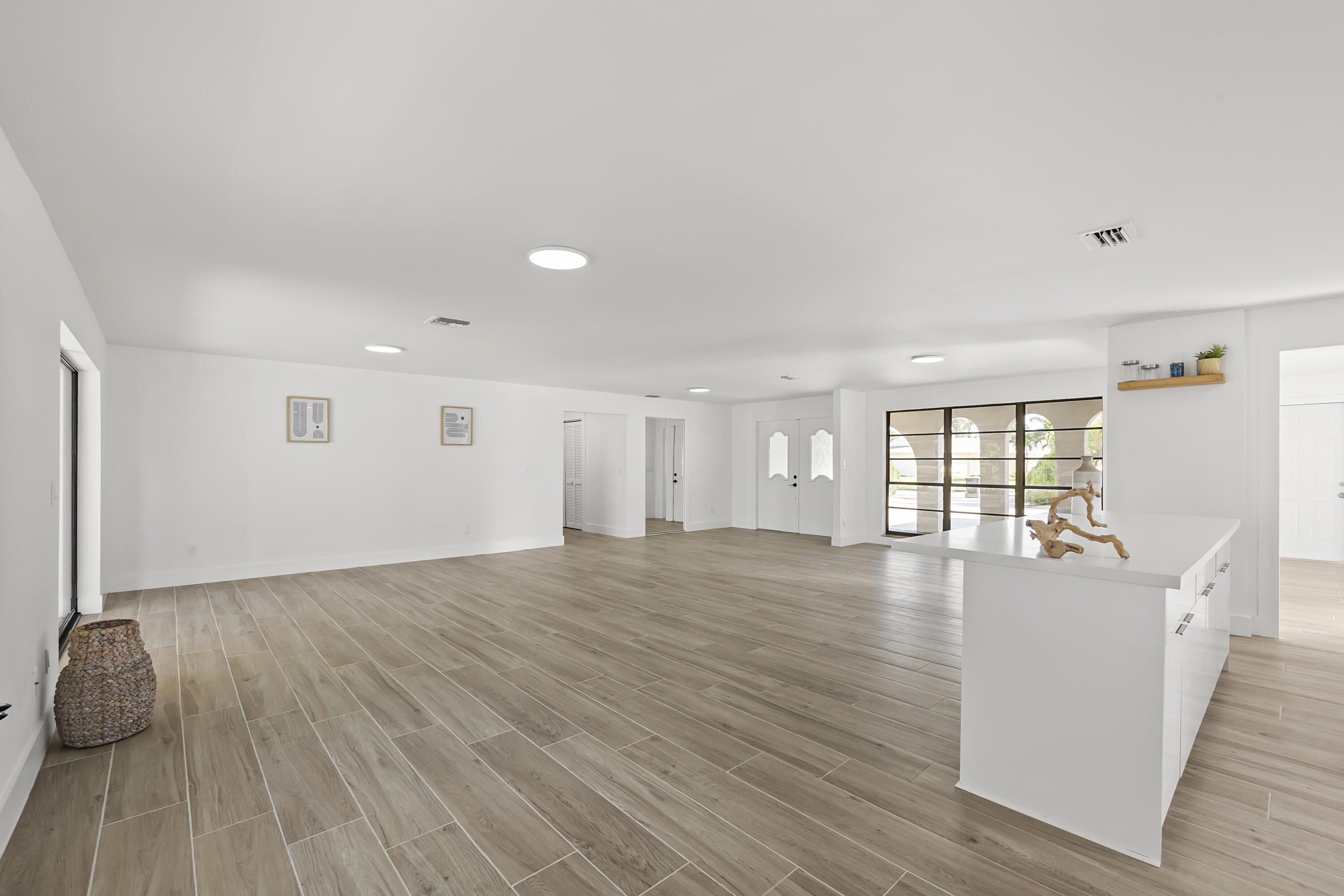 2888 SE Ginza Street