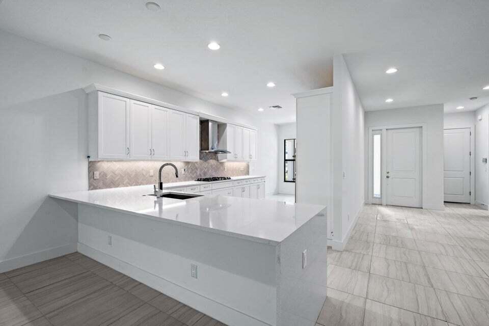 13551 Artisan Circle