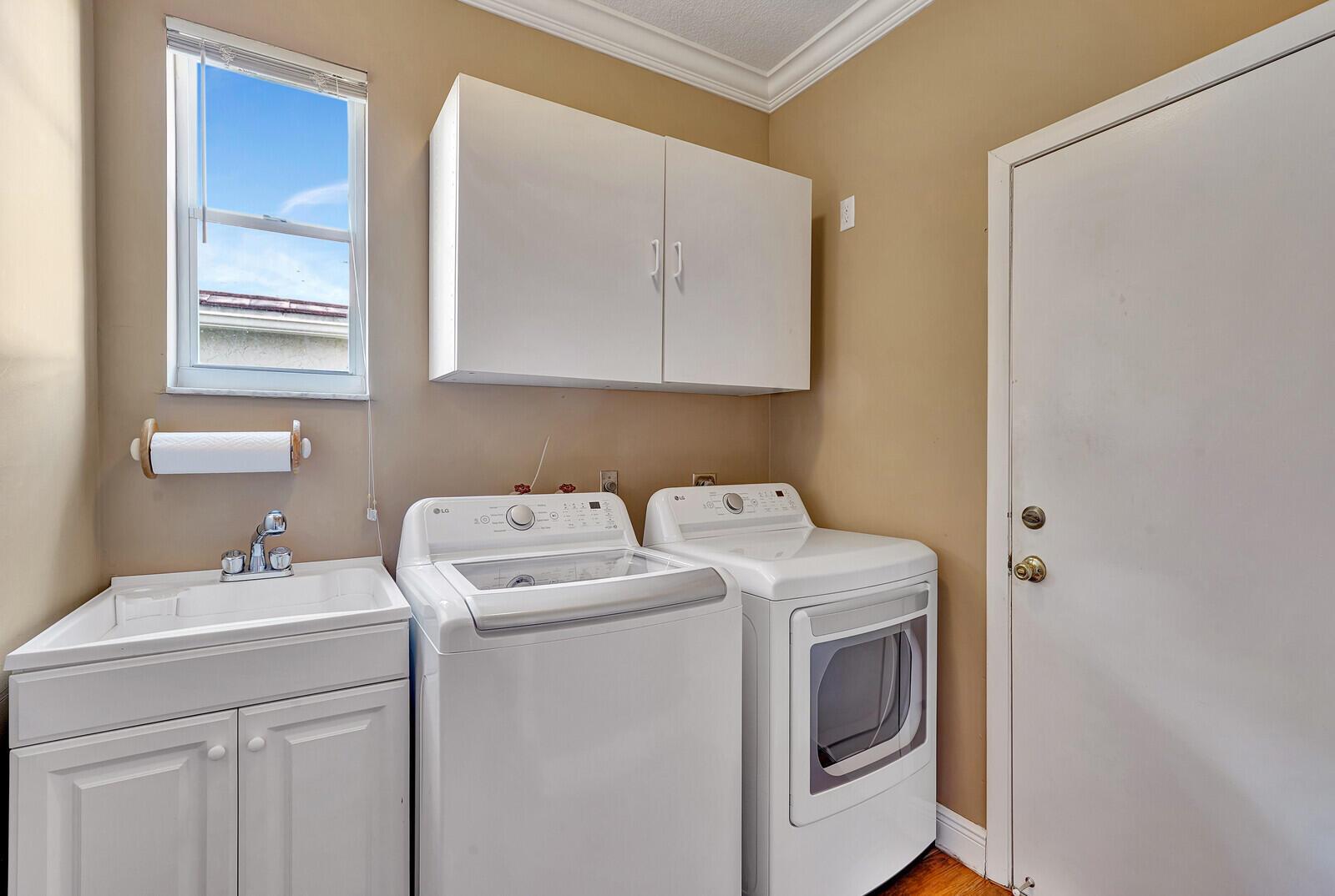 10615 Crystal Cove Lane