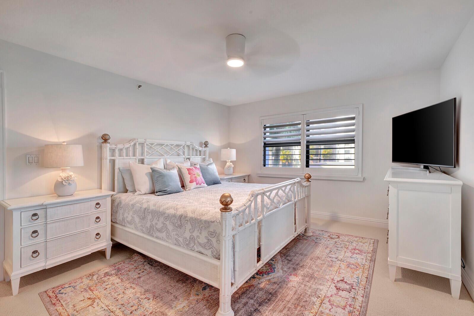 19800 Sandpointe Bay Drive 312