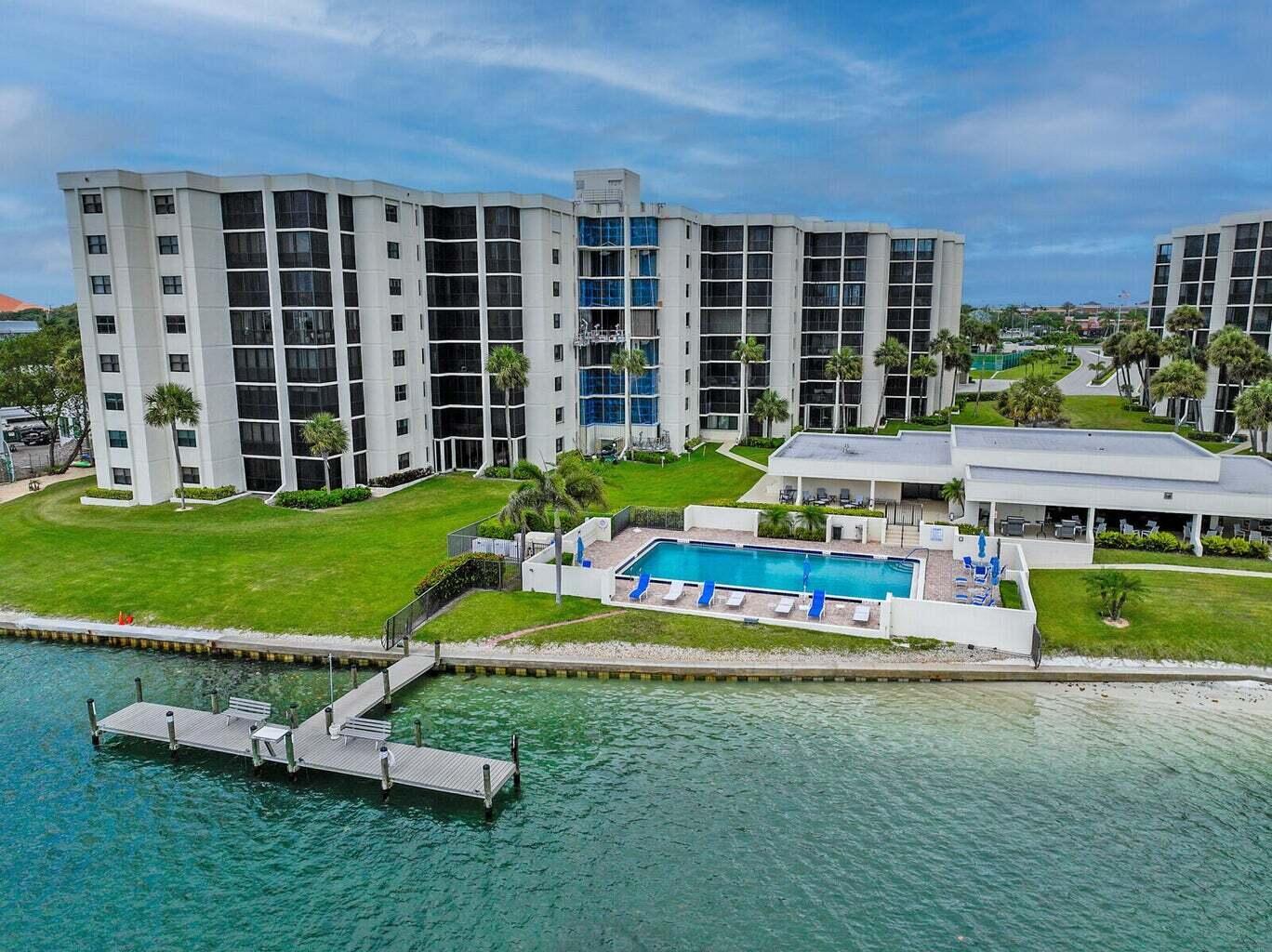 19800 Sandpointe Bay Drive 312