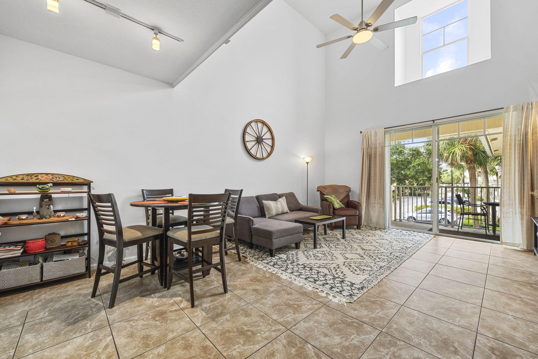 4822 Chancellor Drive 22