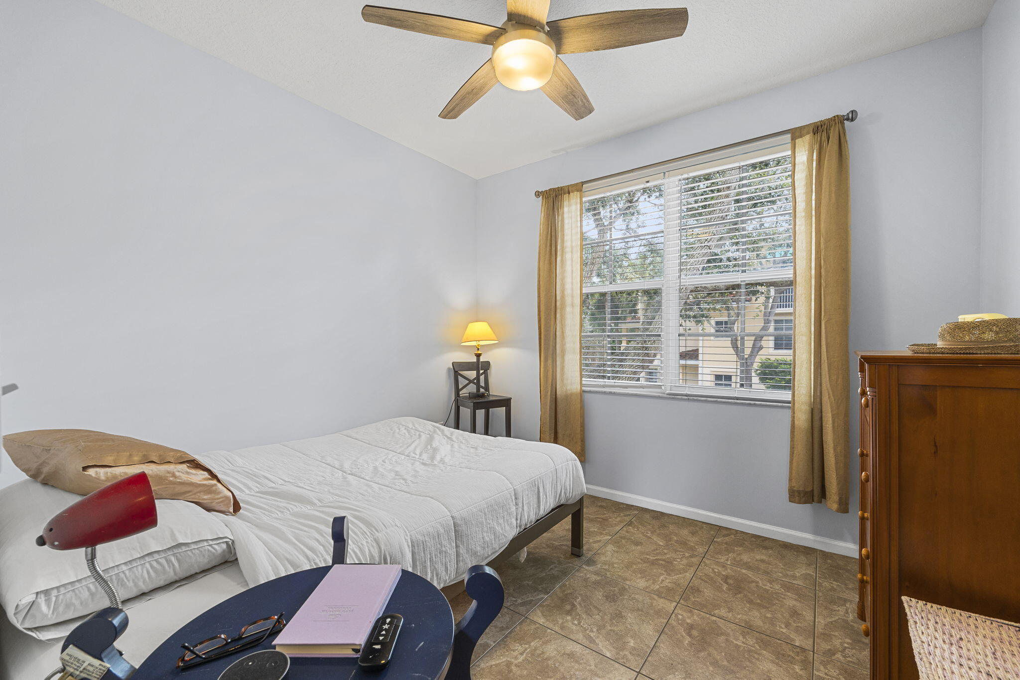 4822 Chancellor Drive 22