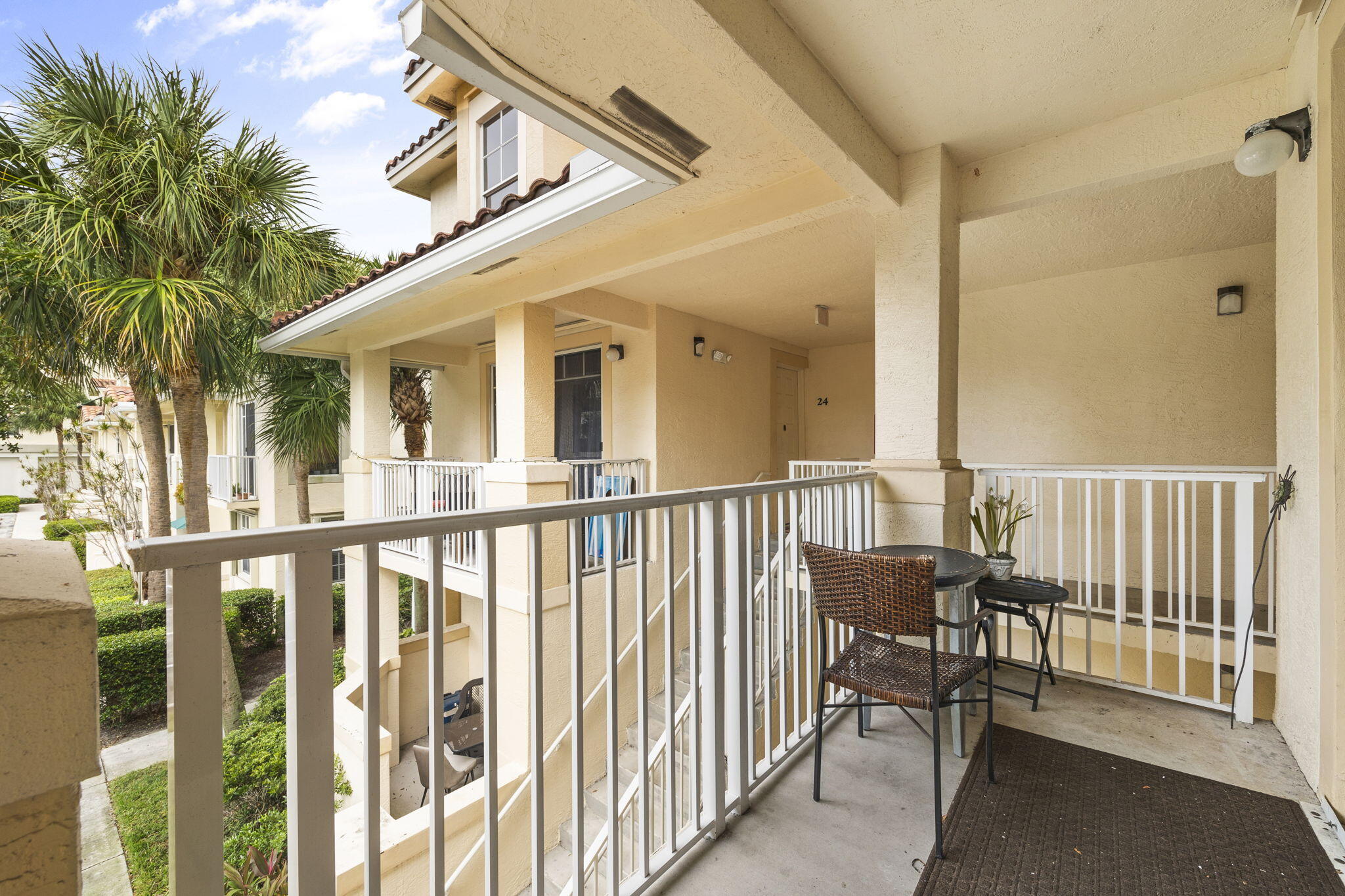 4822 Chancellor Drive 22