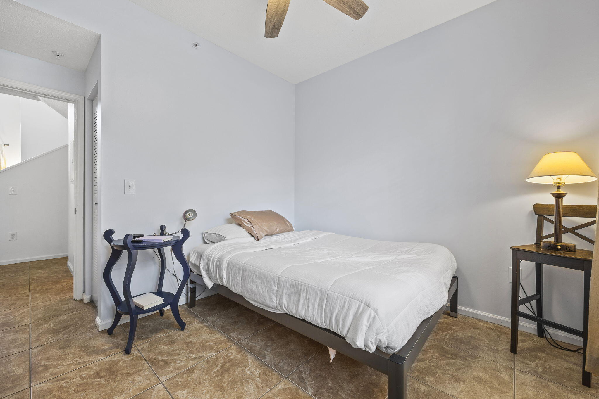 4822 Chancellor Drive 22