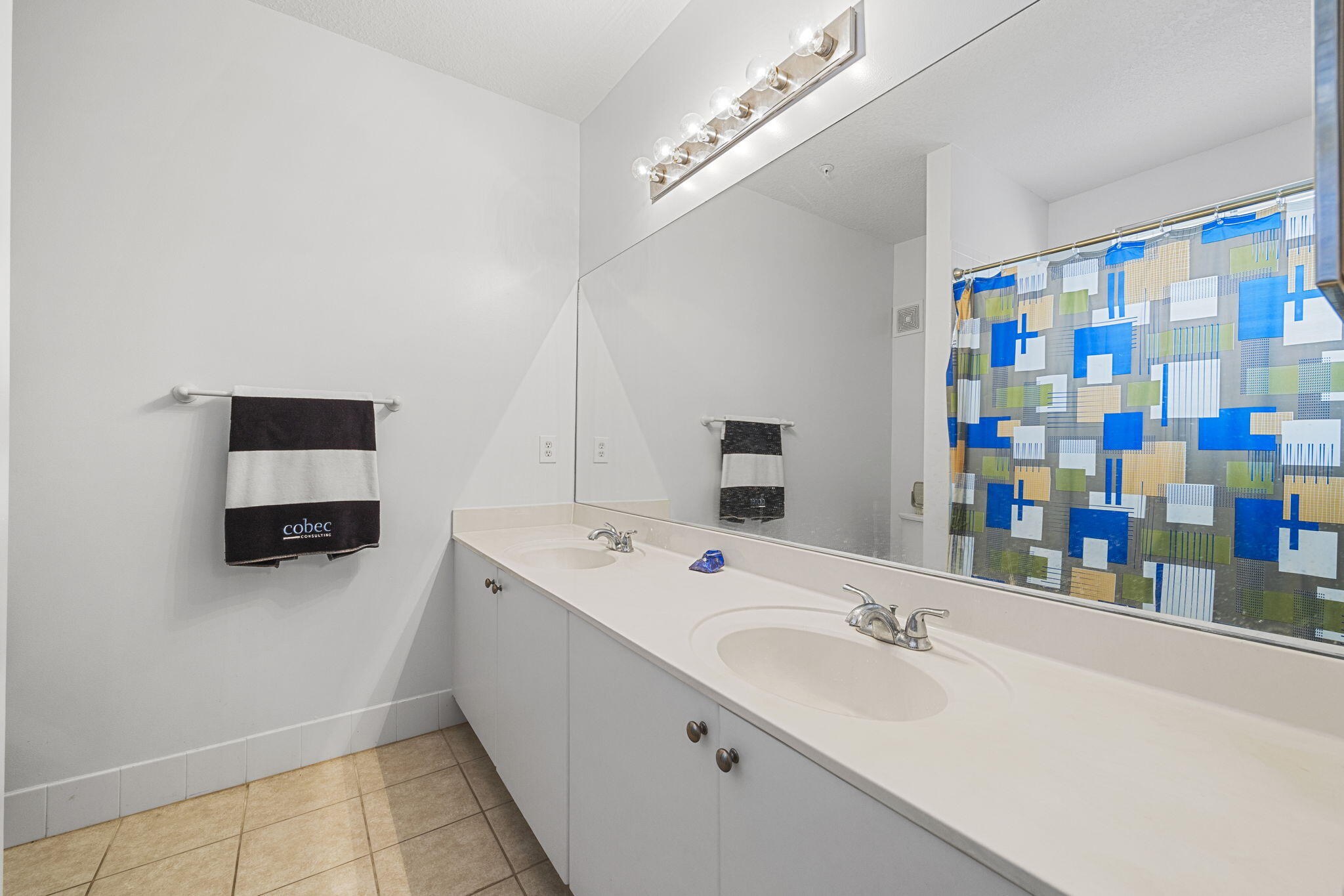 4822 Chancellor Drive 22