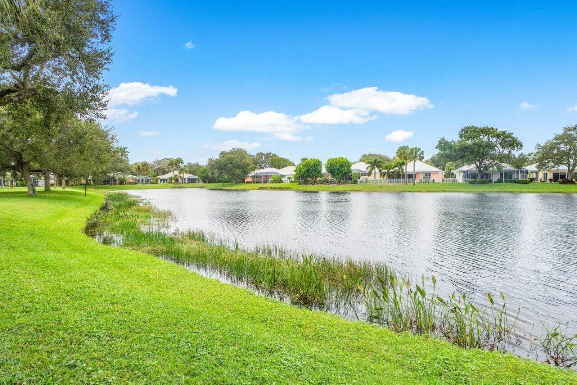 4217 Royal Oak Drive, Palm Beach Gardens