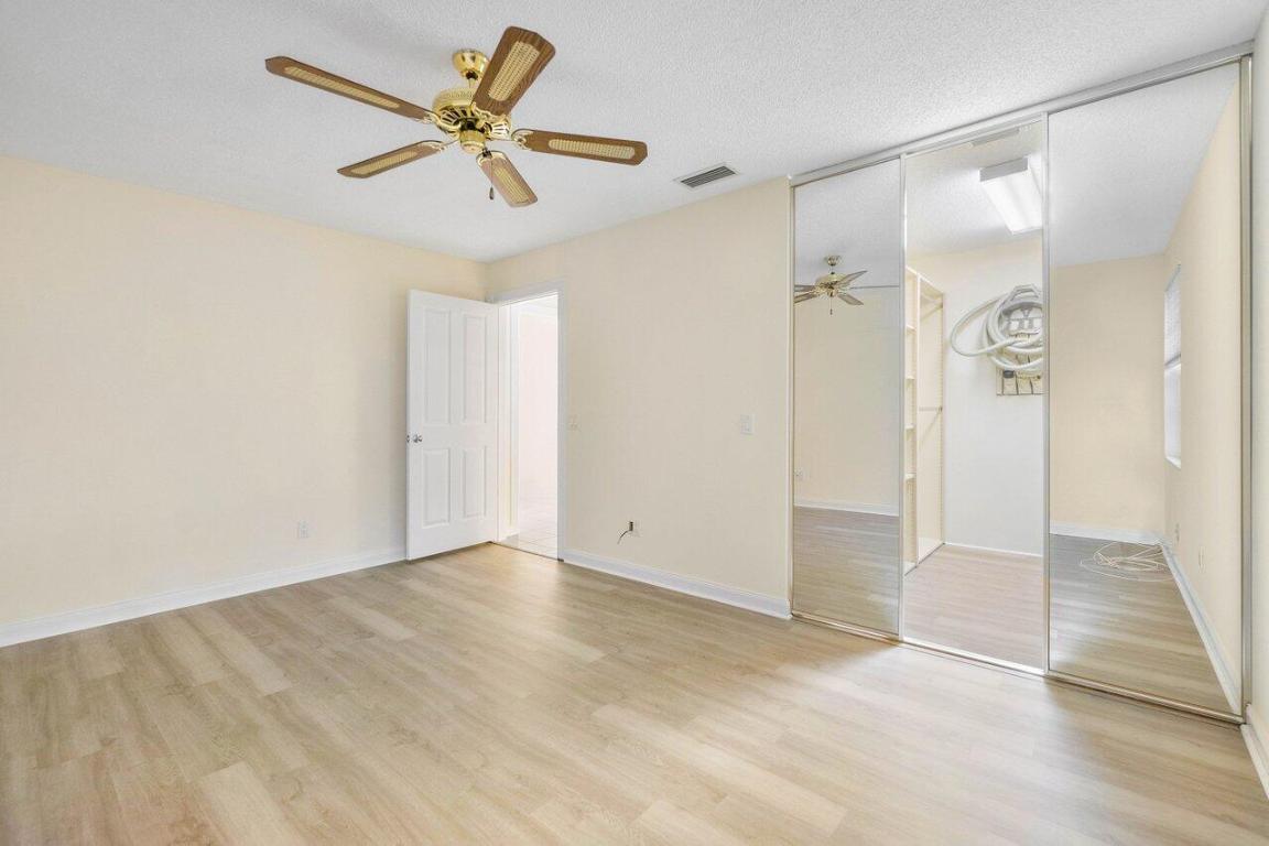 4217 Royal Oak Drive, Palm Beach Gardens