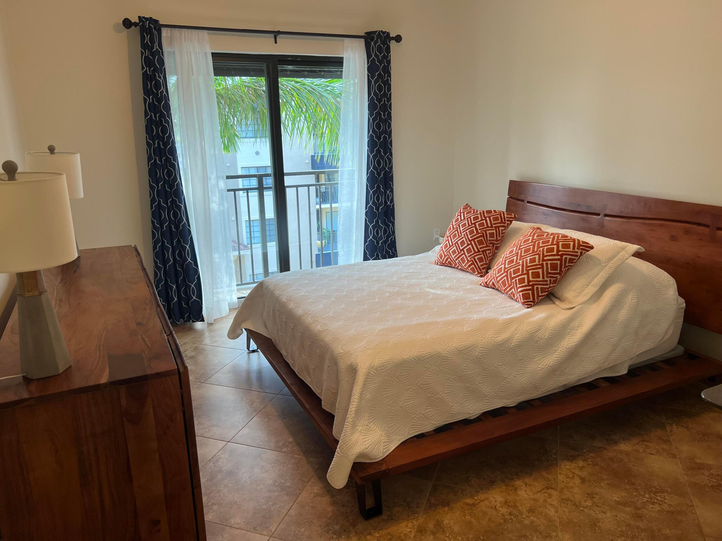 4903 Midtown Lane 3421