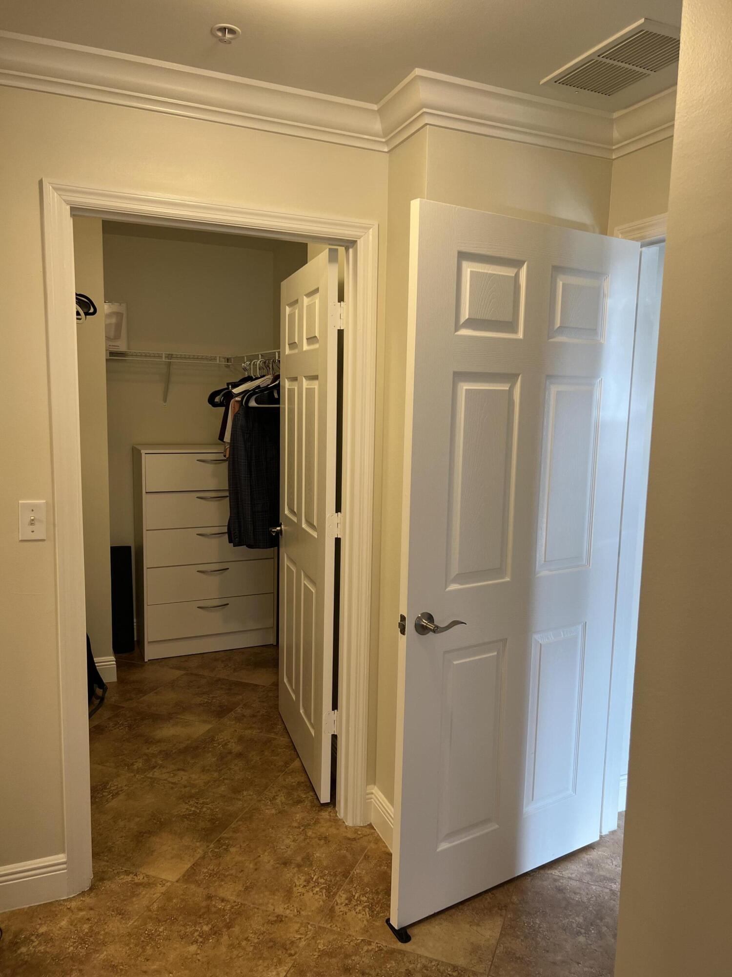 4903 Midtown Lane 3421