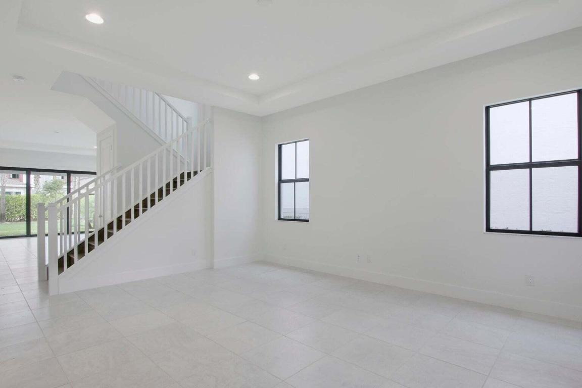 13479 Artisan Circle