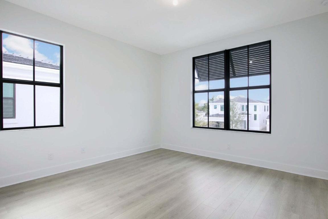 13479 Artisan Circle