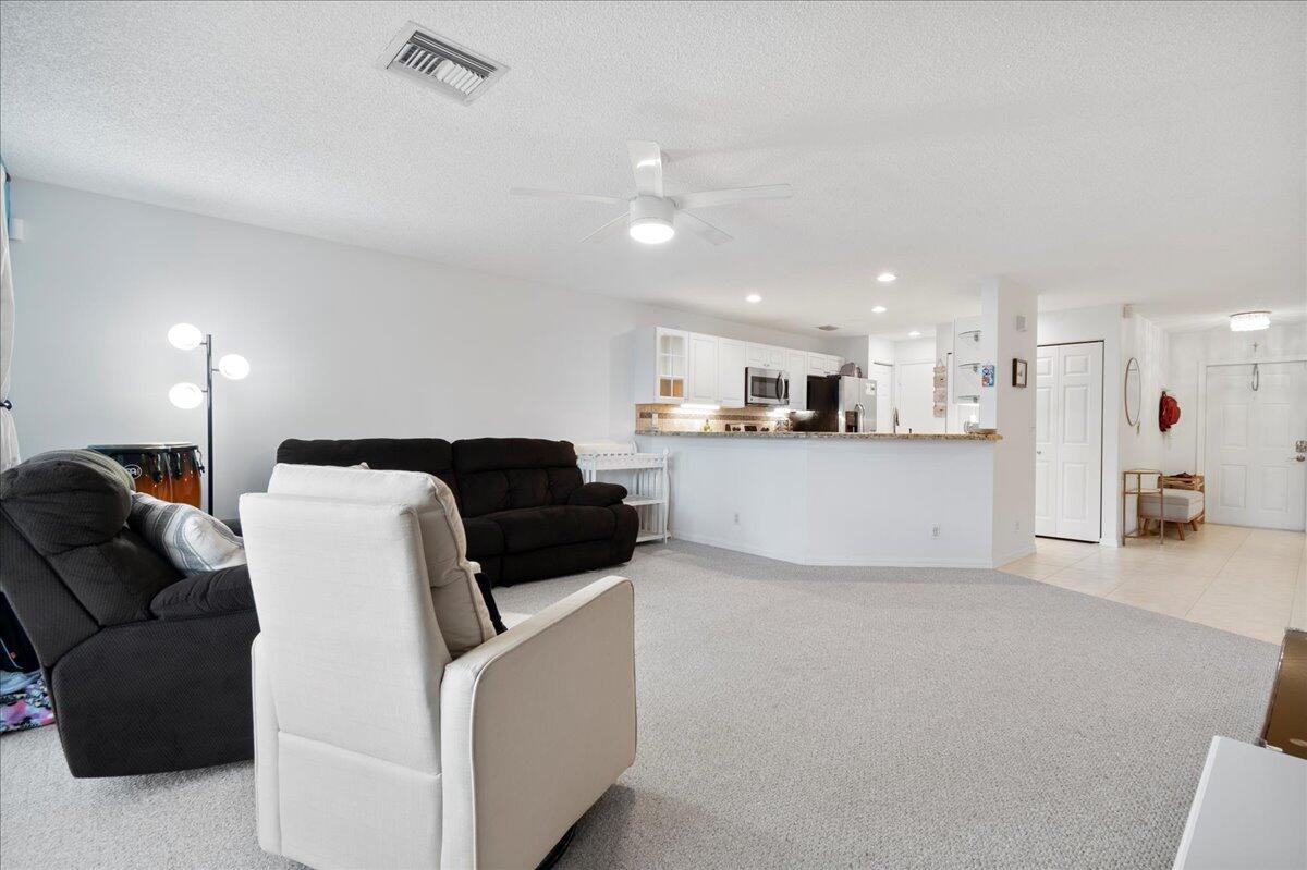 137 Fox Meadow Run