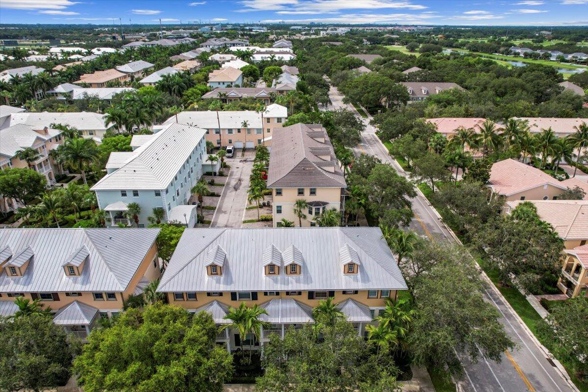 1598 Grande Cull Way