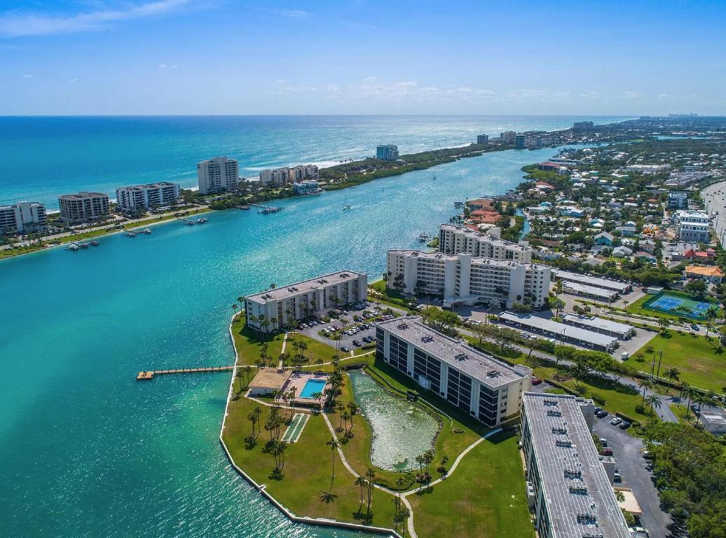 200 Intracoastal Place 507