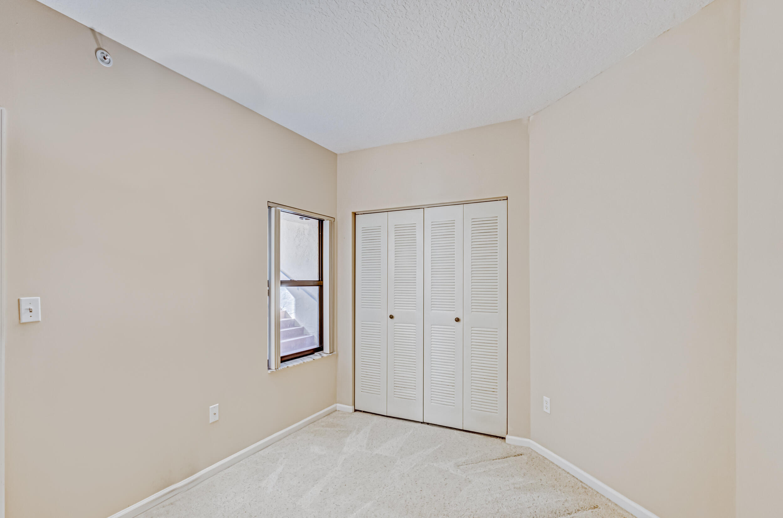 300 Uno Lago Drive 205