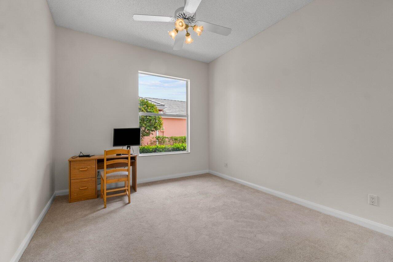 8719 Wakefield Drive, Palm Beach Gardens