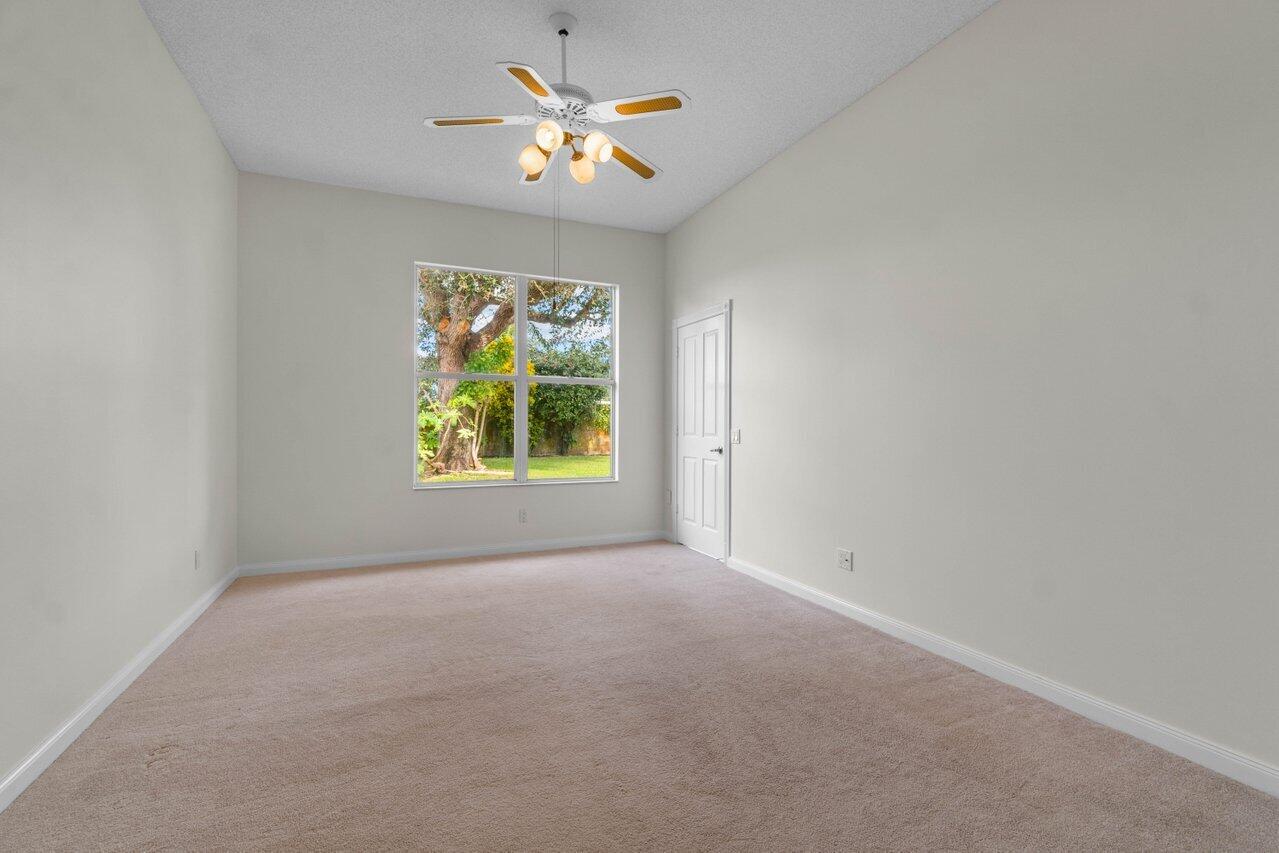 8719 Wakefield Drive, Palm Beach Gardens
