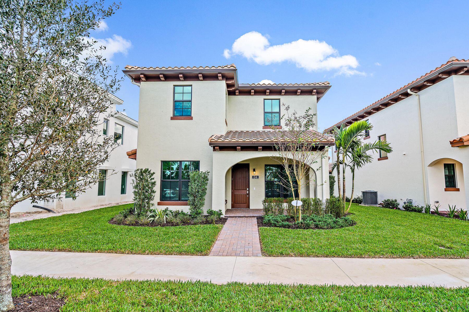 1241 Faulkner Terrace