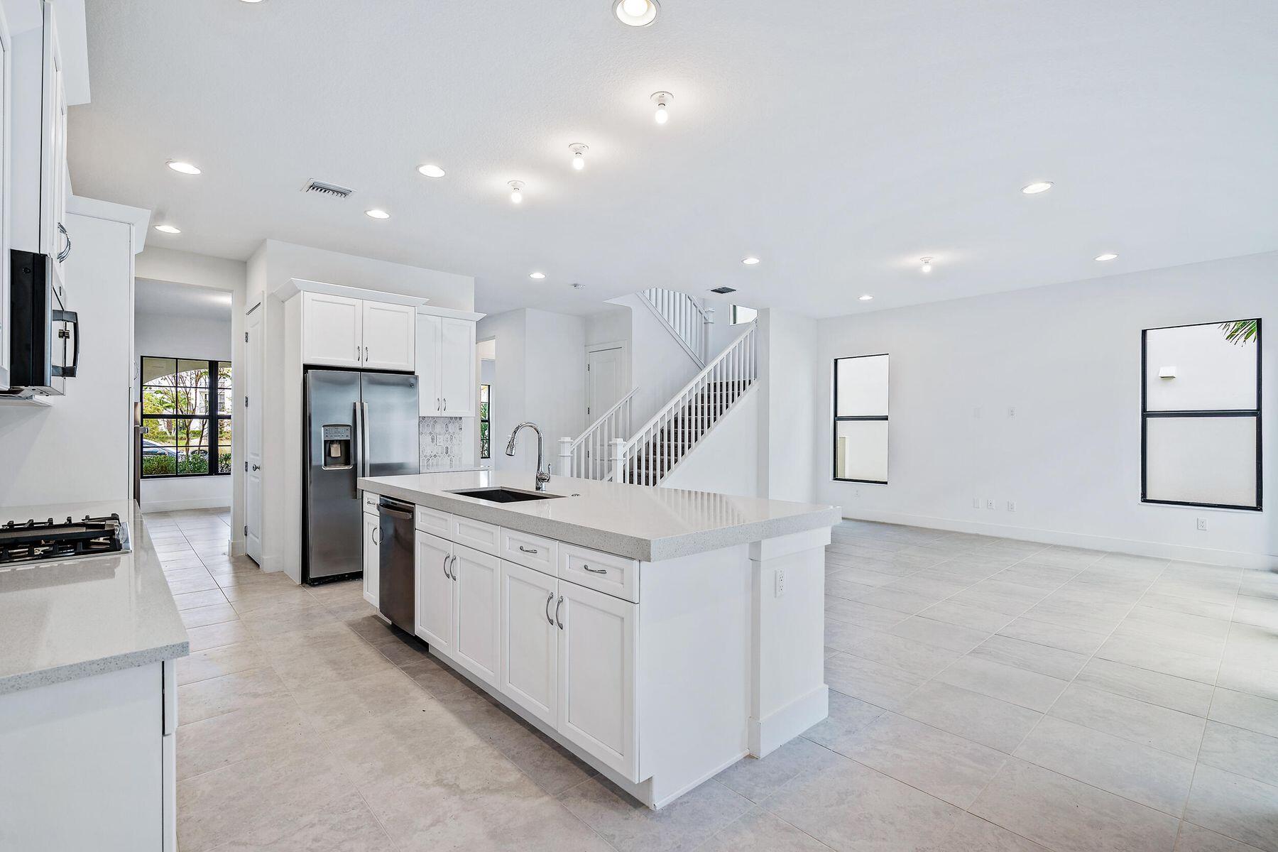 1241 Faulkner Terrace