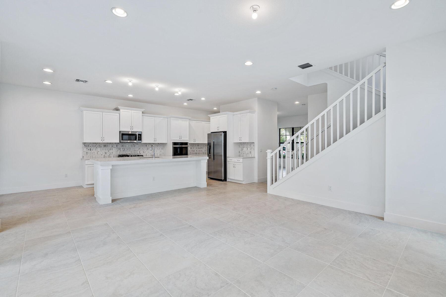 1241 Faulkner Terrace