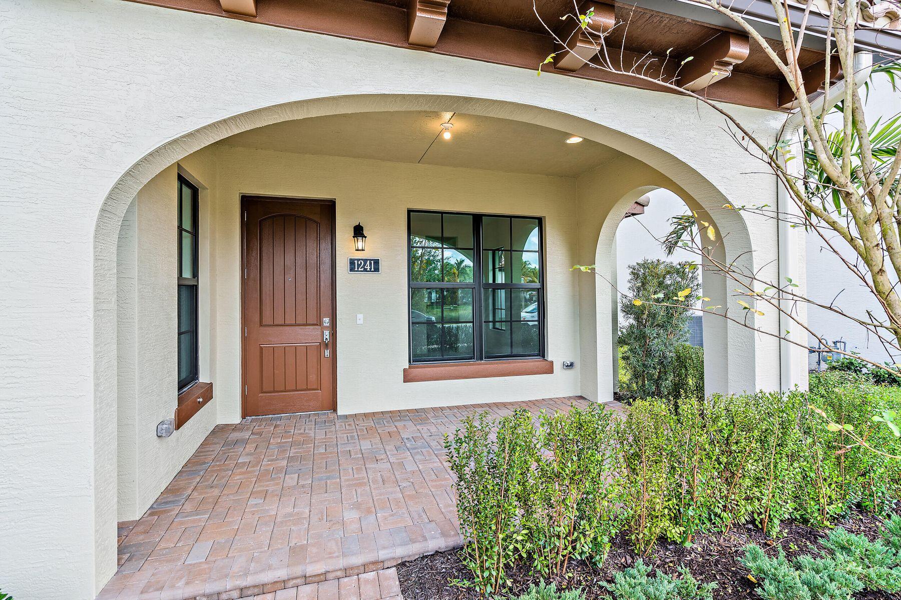 1241 Faulkner Terrace