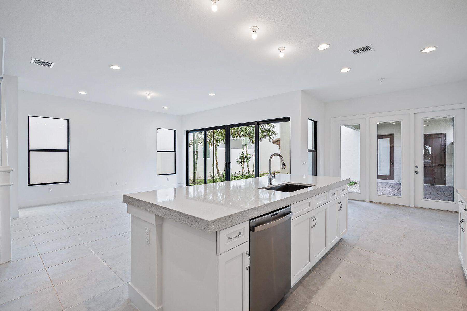 1241 Faulkner Terrace